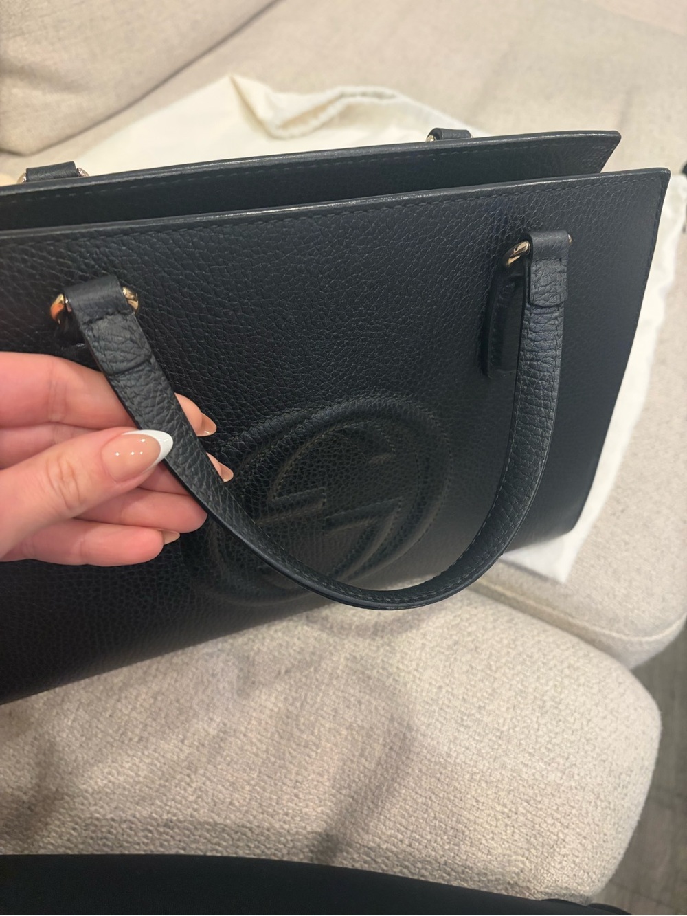 Gucci Black Pebbled Leather Satchel with Embossed GG - Picture 3 of 6